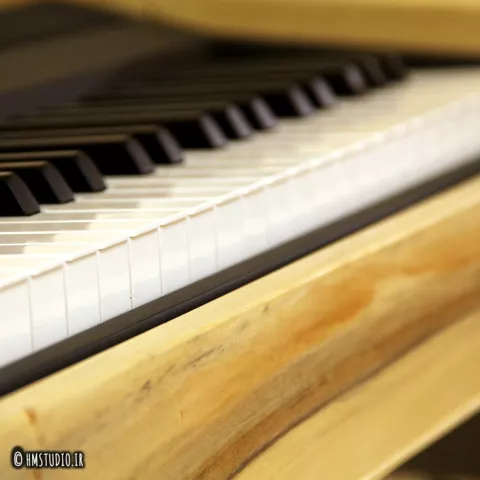 پایه پیانو (درب دار)